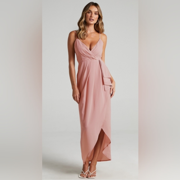 NWT Showpo Gave Me You Dress Blush Size 6 Maxi Wedding Formal Event Faux Wrap - Picture 1 of 15